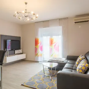  Apartment Sound Of The Sea